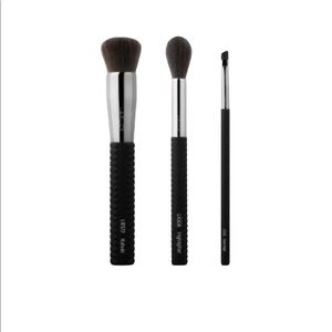 Laruce, 3pc Brush Set Foundation, Highlighter & Eyeliner brushes NWT